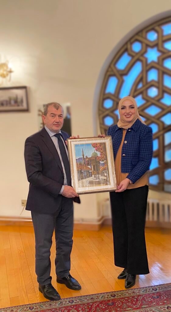 Profesoresha Besa Ismaili viziton Fakultetin e Shkencave Islame në Sarajevë