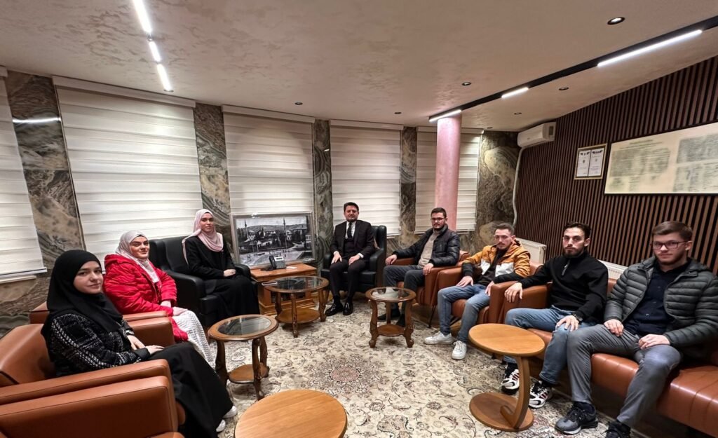 Unioni i Studentëve të FSI-së në takim me kryeimamin e BIK-ut